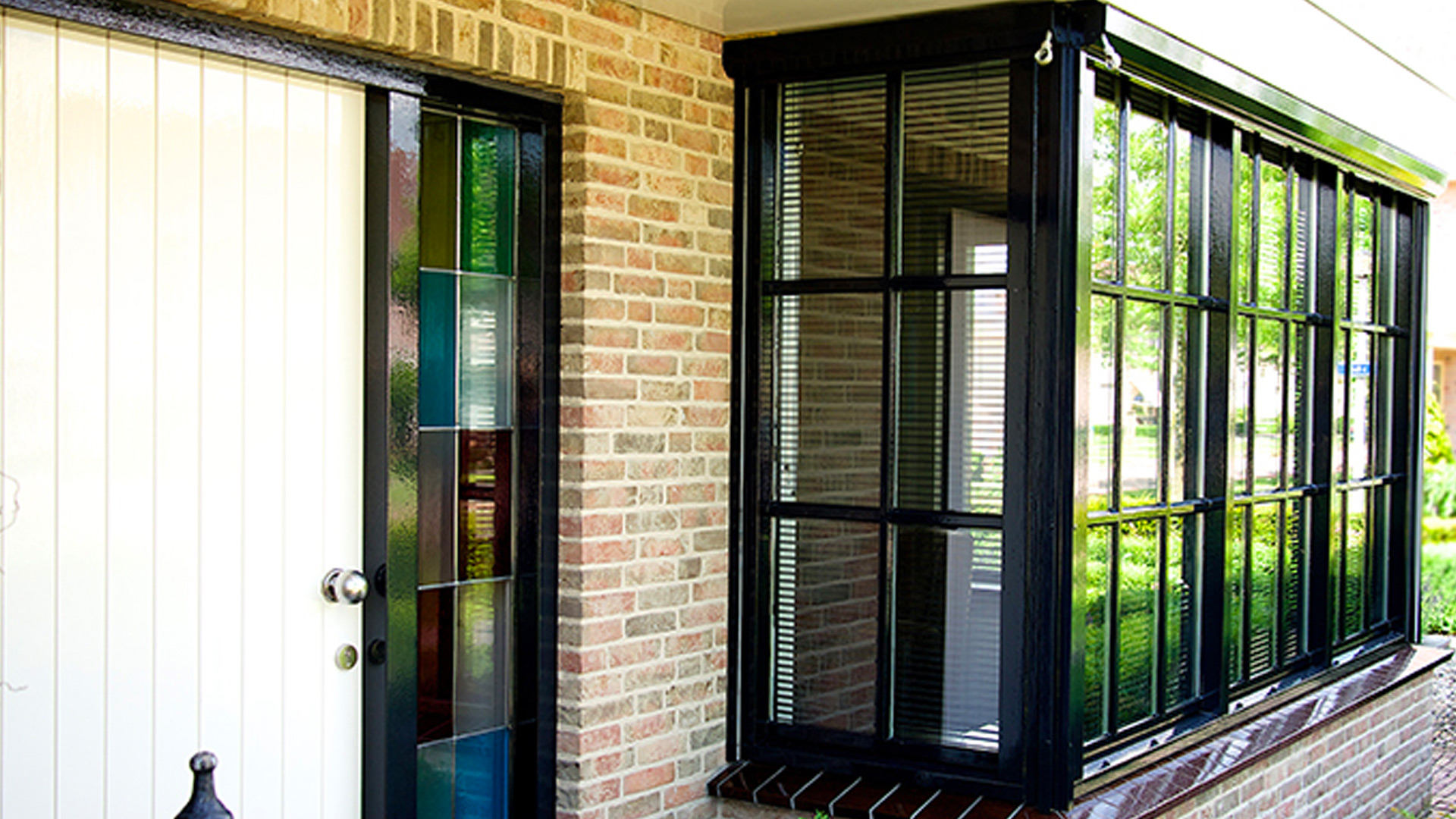 Strakke tweekapper met robuuste details